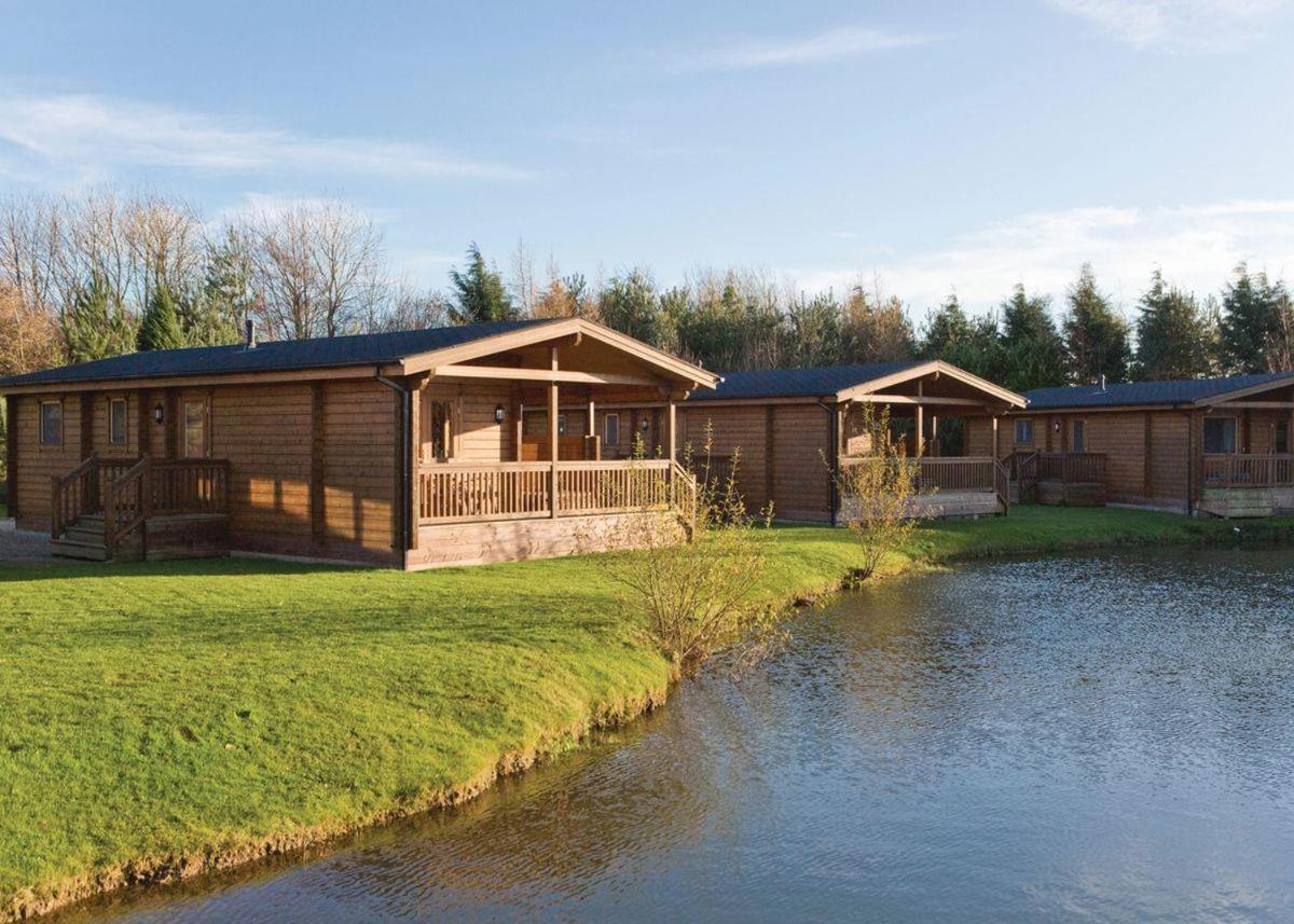 Dacre Lakeside Park Hotel Brandesburton Zewnętrze zdjęcie
